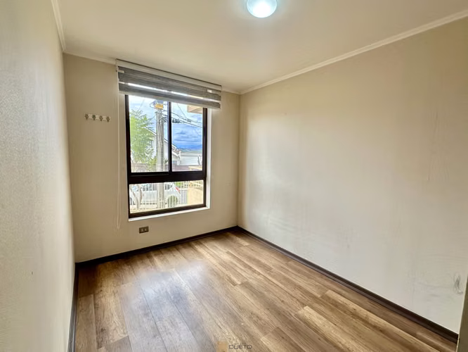 Departamento en Venta 3 Dormitorios, 1 Baño en Villa Alemana