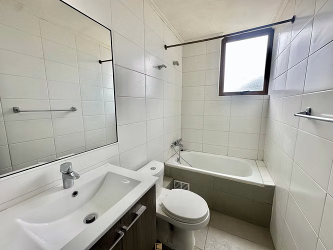 Departamento en Venta 3 Dormitorios, 1 Baño en Villa Alemana
