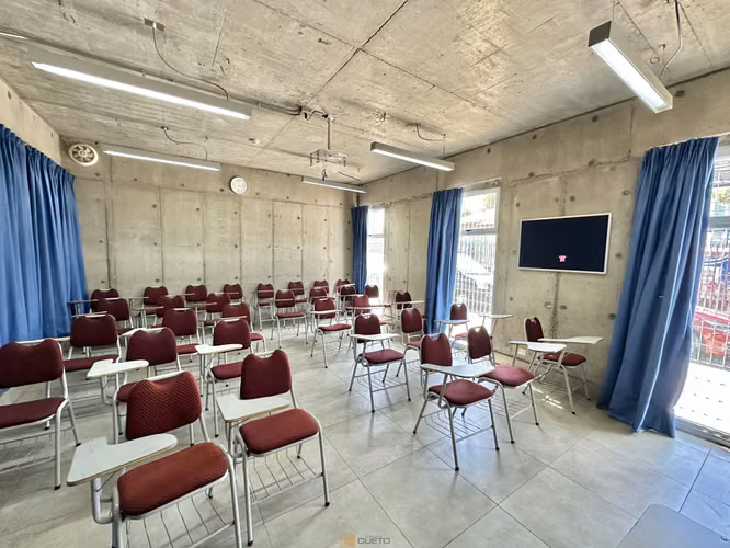 Se vende Local Comercial, Centro de Villa Alemana