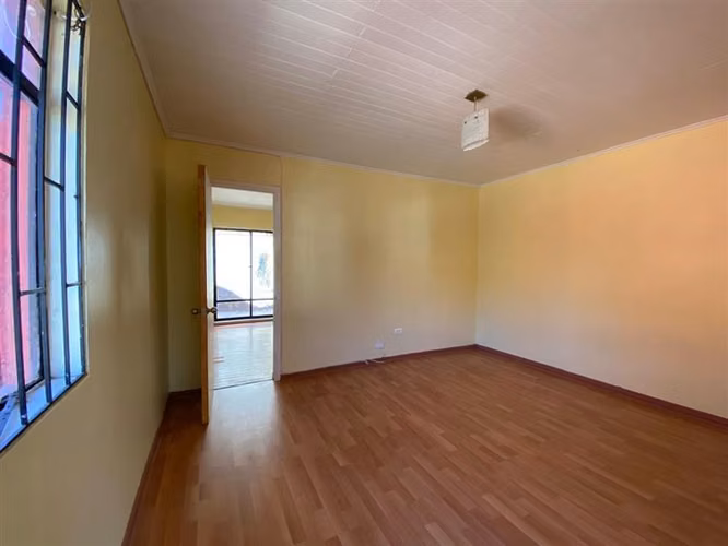 Casa en arriendo de 3 dorm. en Quilpué