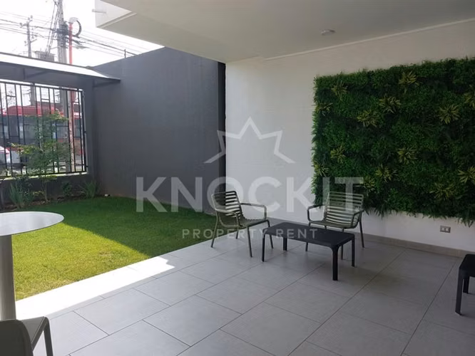 Arriendo Departamento Amoblado con Balcón 1D1B Quinta Normal