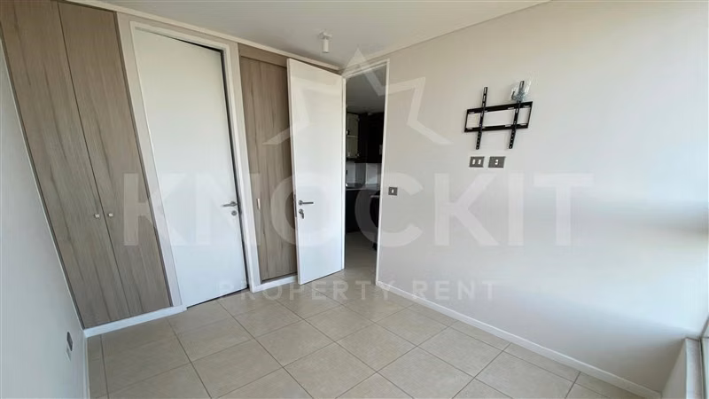Arriendo Departamento Amoblado con Balcón 1D1B Quinta Normal