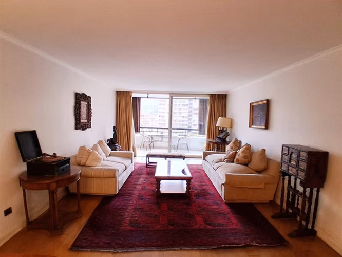 Vende Departamento 3D+Servicio 3B 1E 1B Condominio Vitacura