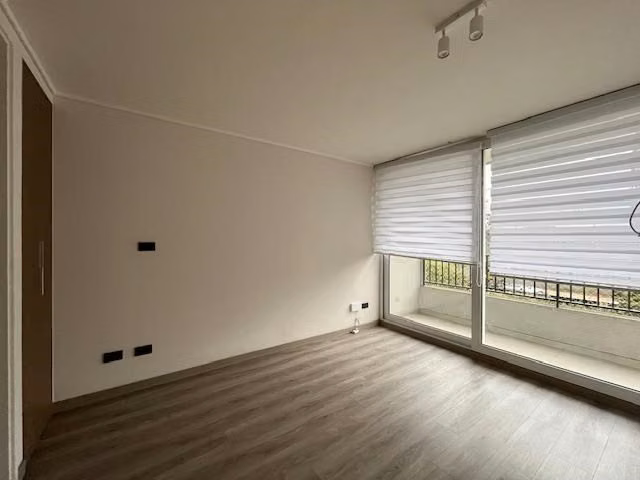 Moderno departamento estilo mariposa 2D2B. Cercano al Metro