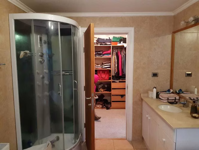 Moderna Vivienda Cerca de Centros Comerciales (175193) - Imagen 11