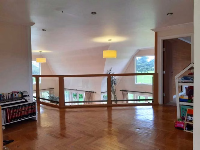 Moderna Vivienda Cerca de Centros Comerciales (175193) - Imagen 18