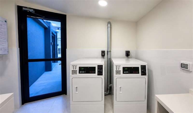 Departamento en venta de 1 dorm. en Condominio en Natales