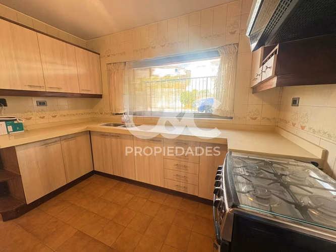 Hermosa Casa Remodelada En Jardín Del Mar