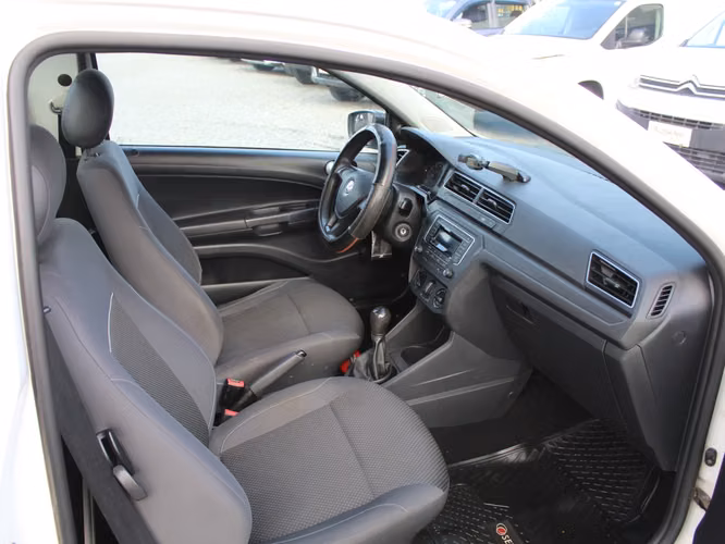 VOLKSWAGEN Saveiro 1.6 POWER PLUS 4X2 MT 2P 2019