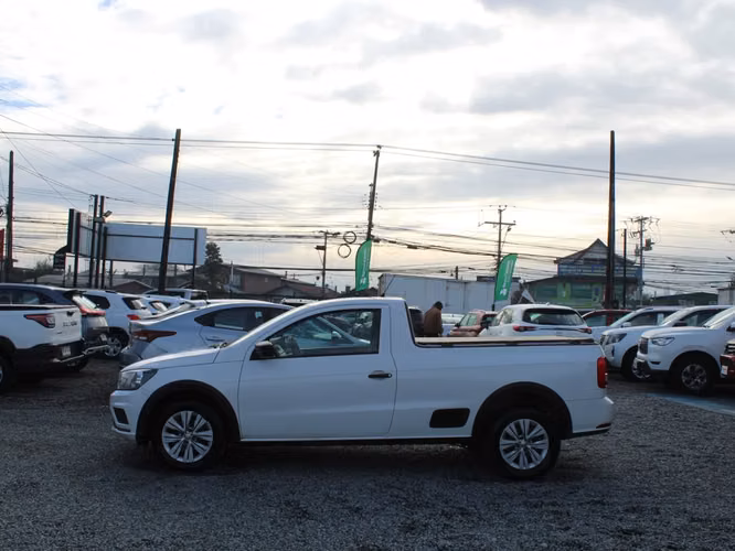 VOLKSWAGEN Saveiro 1.6 POWER PLUS 4X2 MT 2P 2019