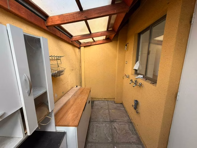Gran casa familiar en Peñalolen con gran terreno (175237)