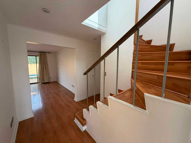 Gran casa familiar en Peñalolen con gran terreno (175237)