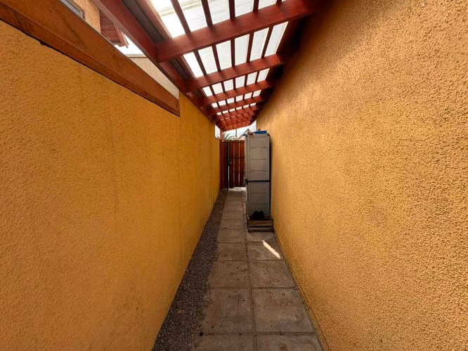 Gran casa familiar en Peñalolen con gran terreno (175237)
