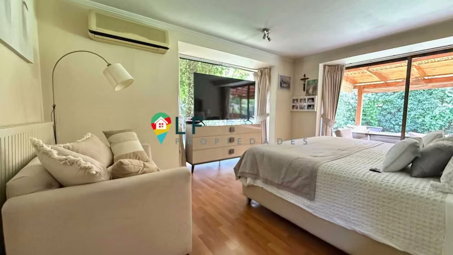 amplios espacios, casa chilena en Huechuraba (175239)