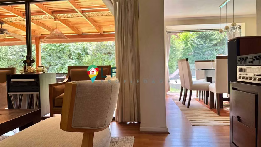 amplios espacios, casa chilena en Huechuraba (175239)