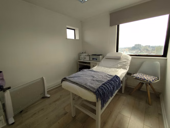 Oficina en Venta con Estacionamiento – Edificio Millenium II, Concepción.