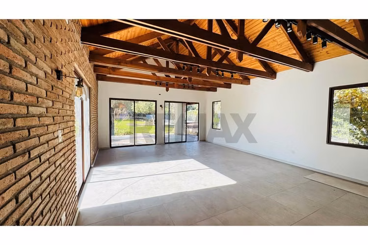 Casa arriendo colegio san anselmo