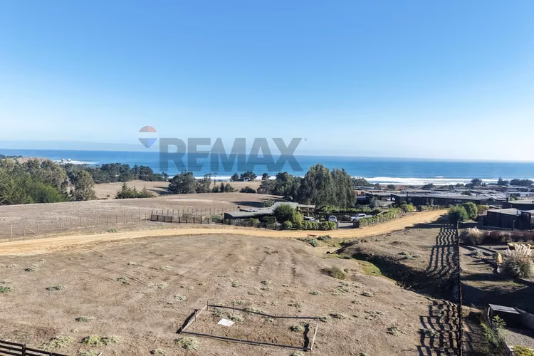 Exclusivo terreno urbanizado en punta de lobos