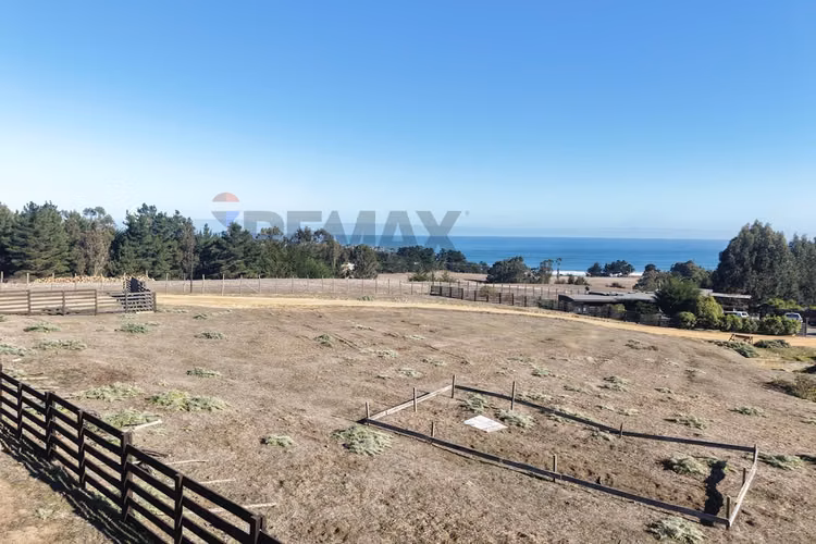 Exclusivo terreno urbanizado en punta de lobos