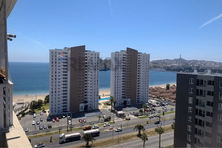 Departamento con espectacular vista al mar