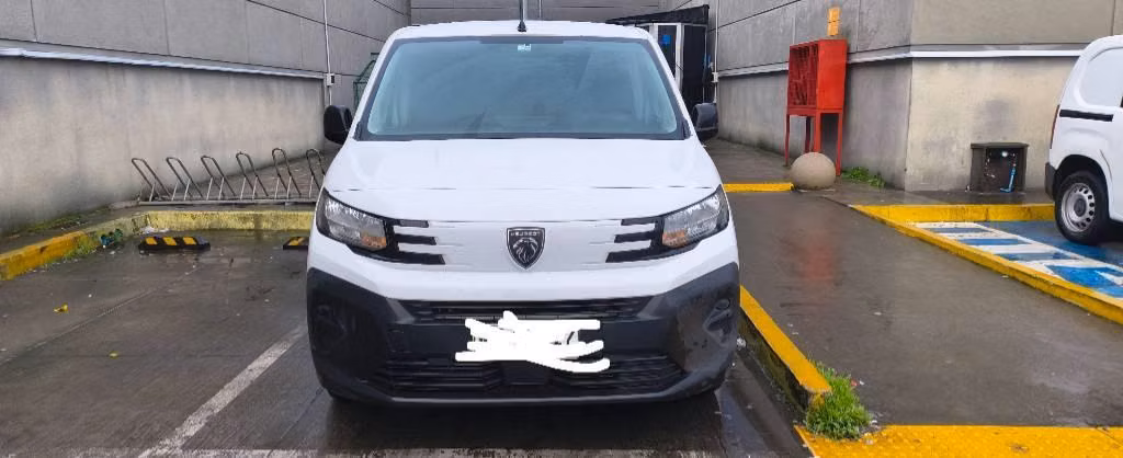 Peugeot parnert L2 2026