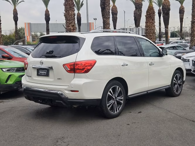 Nissan Pathfinder 4x4 3.5 Aut Cvt Exclucive 2018