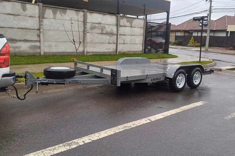 Carro de Arrastre con Frenos, Nuevo para 2500 kilos
