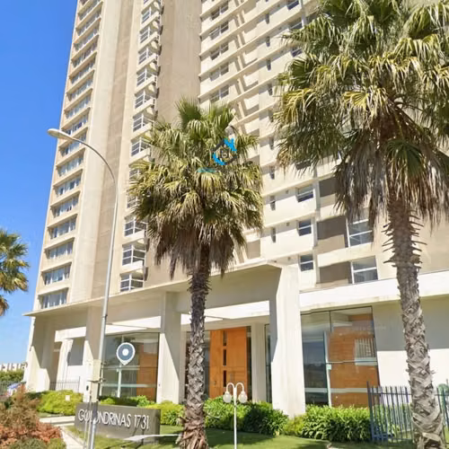 ARRIENDA DEPARTAMENTO EN EXCLUSIVO EDIFICIO LAS GO