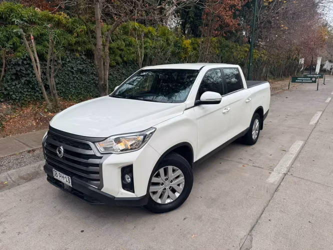 SSANGYONG NEW MUSSO GRAND GLX 2.2 MT6 4X2 DIESEL AÑO 2022