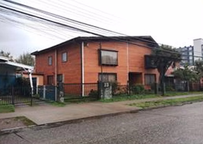 AMPLIA PROPIEDAD COMERCIAL Y RESIDENCIAL EN ISLA TEJA, VALDIVIA - Imagen 3