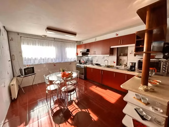 Hermosa casa con piscina y gran terreno, Lomas de San Andrés, Concepción