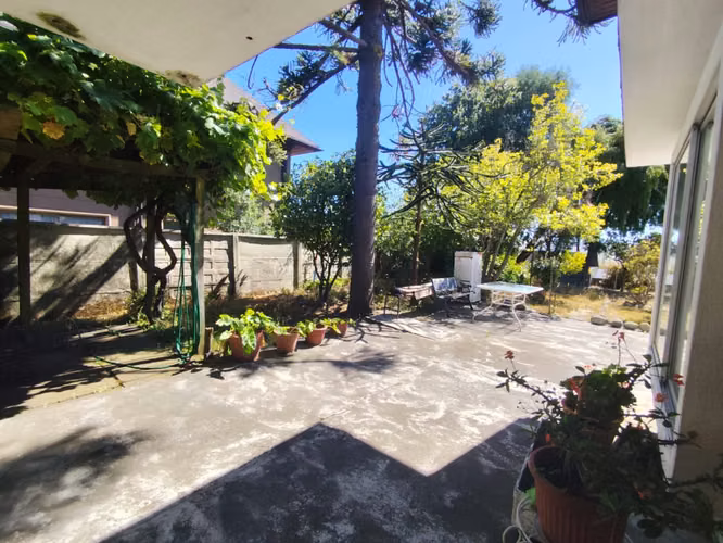 Hermosa casa con piscina y gran terreno, Lomas de San Andrés, Concepción