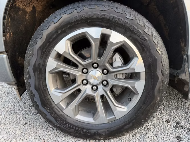 CHEVROLET SILVERADO 3.0 TDI 4X4 AT HIGH COUNTRY 2024