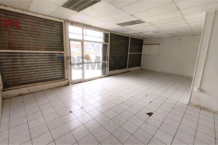 Local comercial en arriendo paicavi