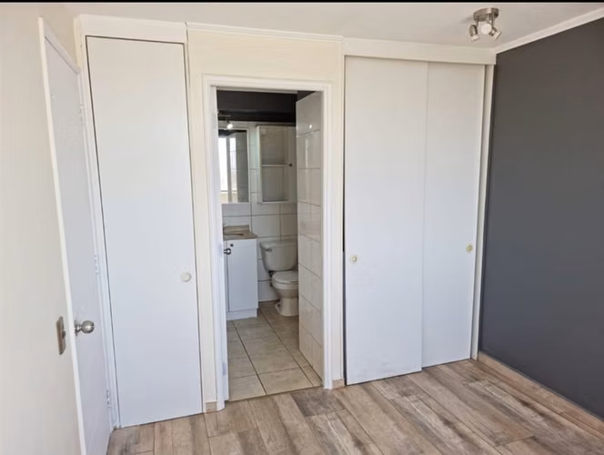 DEPARTAMENTO MAP - Se Vende bello y comodo Dpto 1h,1b+E en Av Brasil. Santiago.