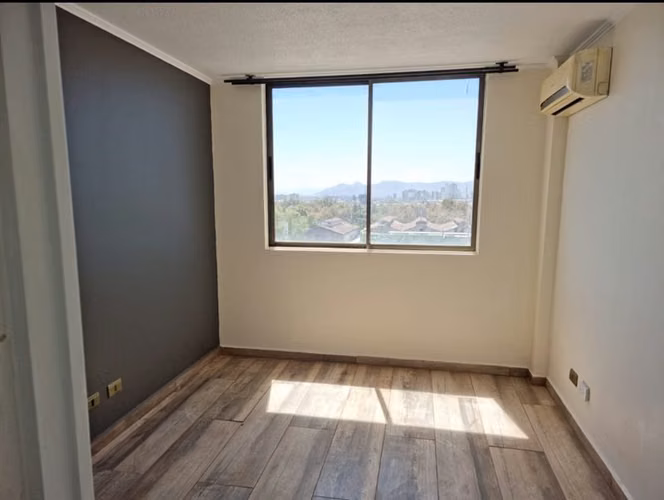 DEPARTAMENTO MAP - Se Vende bello y comodo Dpto 1h,1b+E en Av Brasil. Santiago.