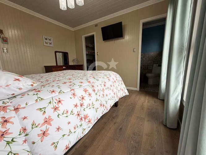 Casa Amplia en Condominio Trapen, 4 Dormitorios 3 en Suite