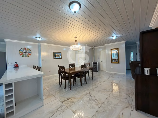 Casa Amplia en Condominio Trapen, 4 Dormitorios 3 en Suite