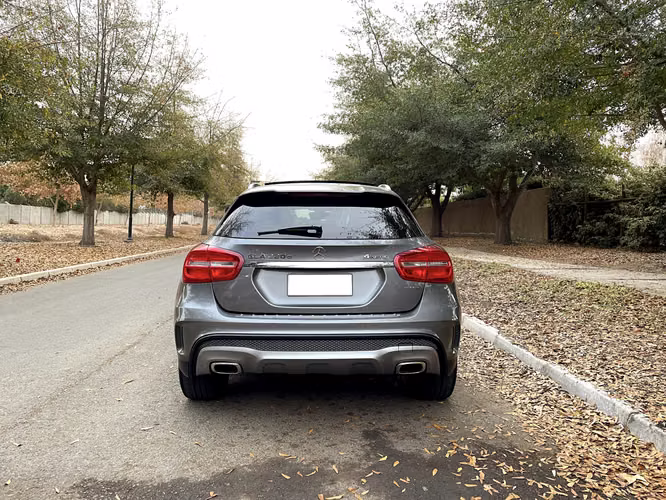 Mercedes Benz GLA220D 4 MATIC (Impecable)
