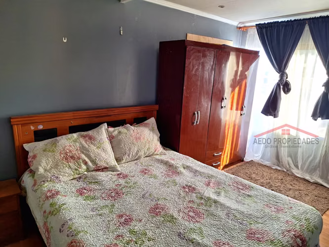 Se vende excelente casa, Villa Cumbres del Valle, comuna de La Cruz