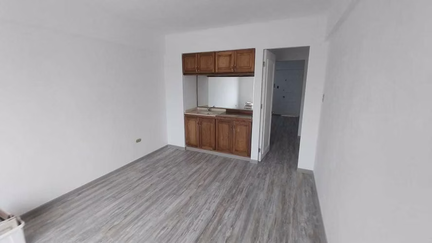 ARRIENDO CONSULTA MEDICA CERCA HOSPITAL (175345)