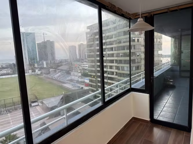 Arriendo departamento frente playa cavancha
