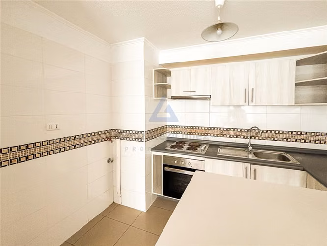 Venta Departamento con Bodega en San Joaquín
