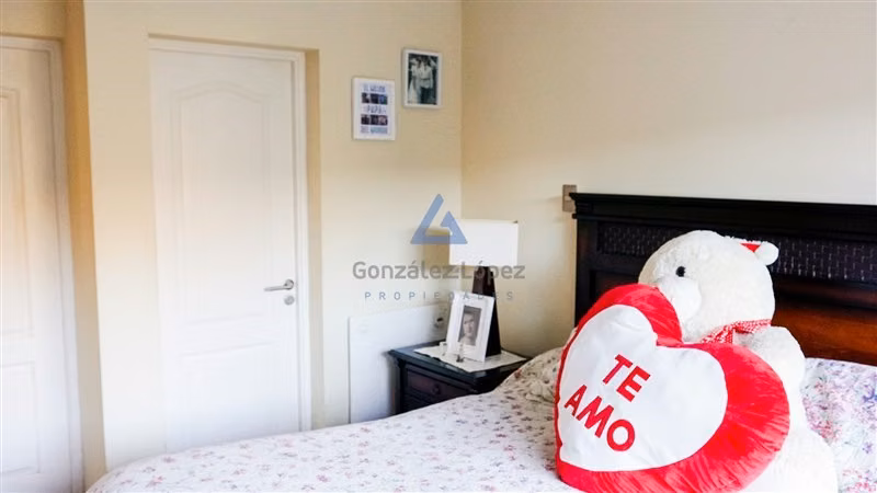 Casa 4 Dormitorios en Venta Serena Oriente 262 m