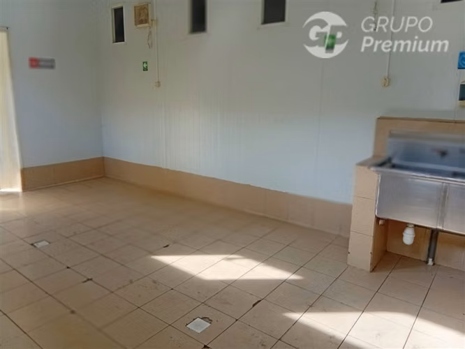 Se vende propiedad industrial planta frigorífica en La Cruz