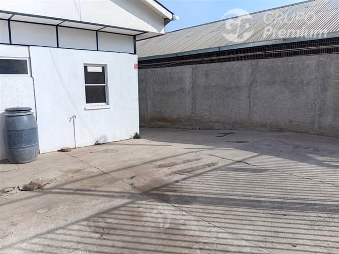 Se vende propiedad industrial planta frigorífica en La Cruz