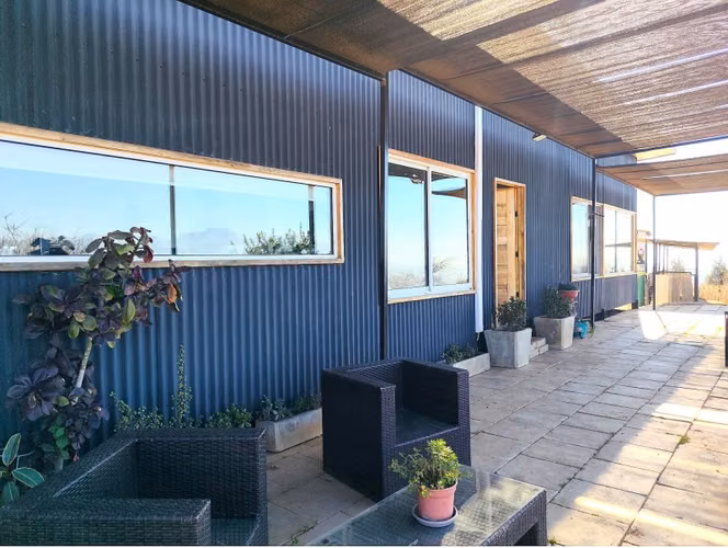 CASA EN PARCELA CON AMPLIA VISTA LIMACHE