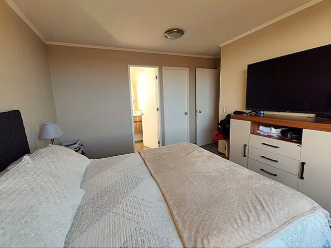 ARRIENDO  DEPARTAMENTO PISO 11.   LOS PINOS