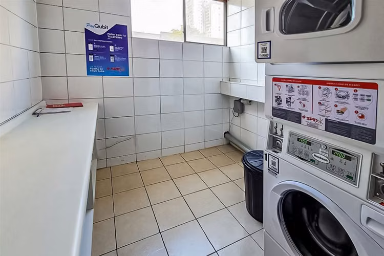 DEPARTAMENTO Se vende departamento un dormitorio un estacionamiento San Miguel