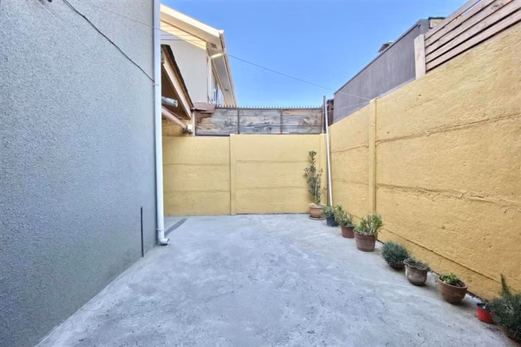 CASA Thiare / Av.El Rosal